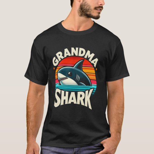 Oma Shark Funny Shark Matching Family for Wome T-Shirt (Vorderseite)