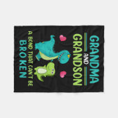 Oma und Oma eine Anleihe, die nicht zerbrochen wer Fleecedecke (Vorderseite (Horizontal))