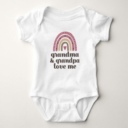 Oma und Opa Liebe Me Boho Rainbow Baby Strampler (Vorderseite)