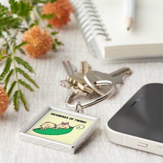 Oma von Twins Peas in a Pod Tshirts and Gifts Schlüsselanhänger (Seite)