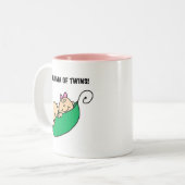 Oma von Twins Tshirts und Geschenke Zweifarbige Tasse (Vorderseite Links)