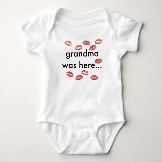 "Oma war hier" Baby Bodysuit Strampler (Vorderseite)