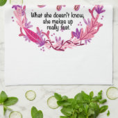 Oma weiß alles geschirrtuch (Gefaltet)