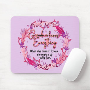 Oma weiß alles mousepad