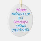 Oma weiß alles | Muttertagsgeschenk Keramikornament (Rechts)