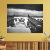 Omaha im Zweiten Weltkrieg der LCVP in die Kiefer  Leinwanddruck (Insitu (Wohnzimmer))