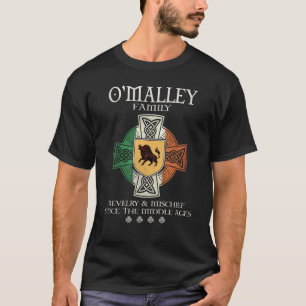 O'Malley Family Ireland O'Malley Name T-Shirt