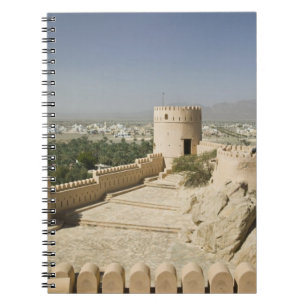 Oman, Die Batinah-Ebene, Nakhal. Nakhal-Fort, bei Notizblock