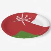 Oman-Flagge Pappteller (Schrägansicht)