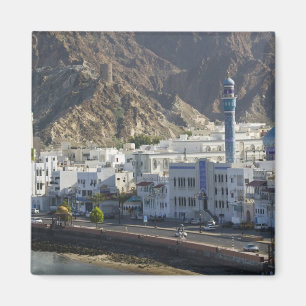 Oman, Maskat, Mutrah. Gebäude entlang von Mutrah Magnet