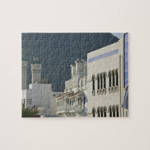 Oman, Maskat, Mutrah. Mutrah Corniche-Moschee und Puzzle
