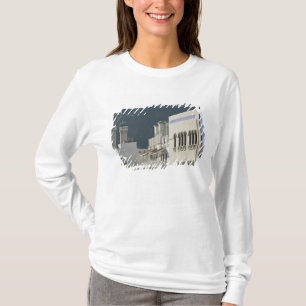Oman, Maskat, Mutrah. Mutrah Corniche-Moschee und T-Shirt