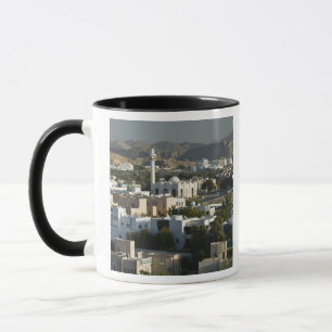 Oman, Muscat, Korm. Gebäude des Qurm-Gebiets / 2 Tasse
