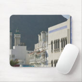 Oman, Muscat, Mutrah. Mutrah Corniche Moschee und Mousepad (Mit Mouse)