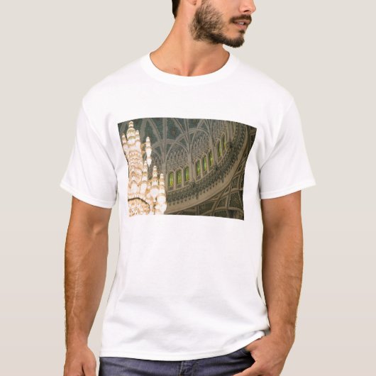 Oman, Muscat, Sultan-Qaboos-Moschee T-Shirt (Vorderseite)