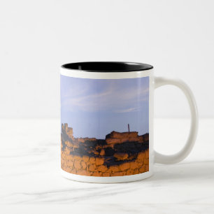 Oman, Region Dhofar, Salalah. Al, Baleed Zweifarbige Tasse