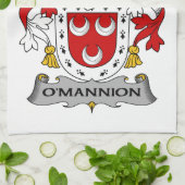 O'Mannion Familienwappen Geschirrtuch (Gefaltet)