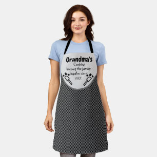 Oma's Custom Cooking Black Checkered Pattern Schürze