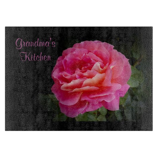 Oma's Kitchen Pink Rose Personalisiert Schneidebrett (Vorderseite)