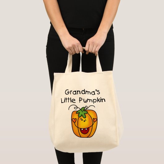 Oma's Little Pumpkin T - Shirt und Geschenke Tragetasche (Vorderseite (Produkt))
