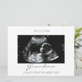 Oma's New Grandbaby Ultrasound Ankündigung (Stehend Vorderseite)