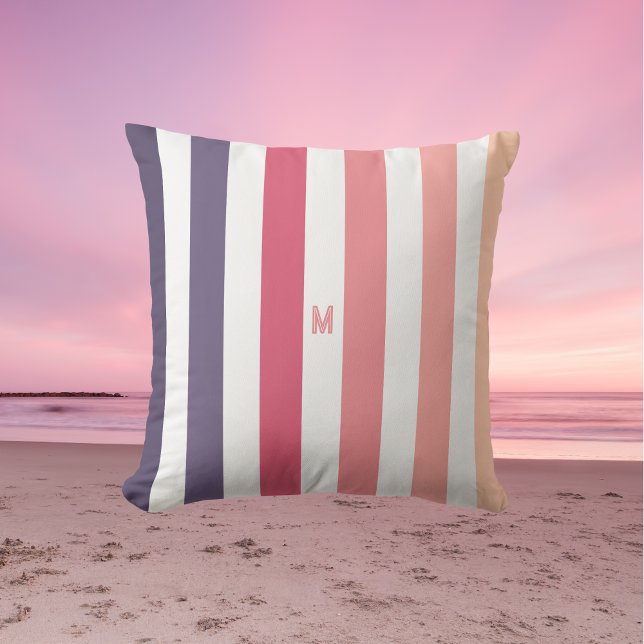 Ombre Beach Sunset Strip & Personalisiert Monogram Kissen (Von Creator hochgeladen)