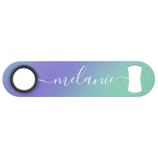Ombre Gradient Green Lila Calligraphy Name Speed Flaschenöffner (Rückseite Horizontal)