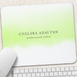 Ombre Green Watercolor Minimalistisch Business Mousepad<br><div class="desc">Ombre Green Watercolor Minimalistisch Business Mouse Pad. Perfekt für ein weibliches Business-Look für Haarstylisten,  Makeup Künstler,  Kosmetologe und mehr!</div>