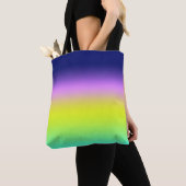Ombre lila-gelbe Frühlingsfarbenrippe Tasche (Von Nahem)