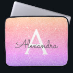 Ombre Lila Glitzer und Sparkle Monogramm Laptopschutzhülle<br><div class="desc">Ombre Lila und rosa Imitate Glitzer und Sparkle Elegant Monogram Case. Dieser Fall kann so angepasst werden,  dass er Ihren Anfangs- und Vornamen enthält.</div>