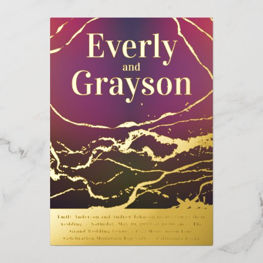 Ombre Lila Red Marble Veining Gold Wedding Folieneinladung (Vorderseite)