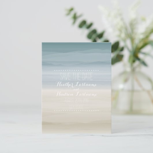 Ombré Shore Wedding speichern das Datum Ankündigungspostkarte (Stehend Vorderseite)