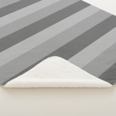 Ombre Streifen in Grautönen Sherpadecke (3/4)