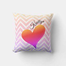 Ombre Sunset Heart on Zickzack Strip Throw Kissen