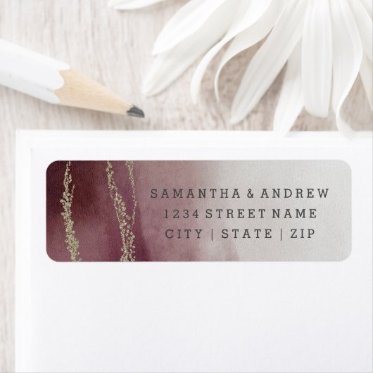 Ombre Watercolor Cranberry Wedding Rücksendeadress (Insitu)