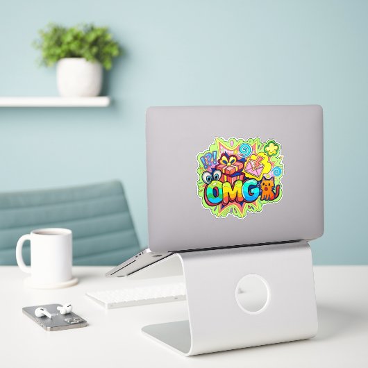OMG AUFKLEBER (Laptop auf Schreibtisch)