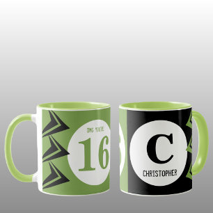 OMG du bist 16 Monogramm Name grün und schwarz Tasse