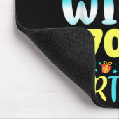 Omg Its My Wifes 70th Birthday Sweet 70 Years Old  Mousepad (Ecke)