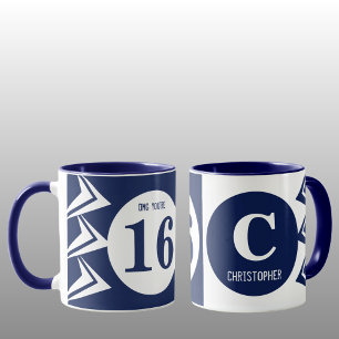 OMG Sie sind 16 Monogramm Name Marine und weiß Tasse