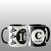 OMG Sie sind 16 Monogramm Name weiß und schwarz Tasse