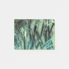 Ominous an den Felsen Post-it Klebezettel