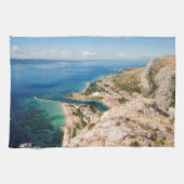 Omis, Kroatien - Adriaküste Geschirrtuch (Horizontal)