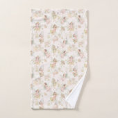 on a flower field girl butterfly in a wreath badhandtuch set (Handtuch)