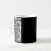 On Back Awesome Like My Daughters Men Funny Father Kaffeetasse (Vorderseite Links)