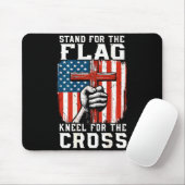 On-back Stand For Flag Kneel Cross Patriotic Chris Mousepad (Mit Mouse)