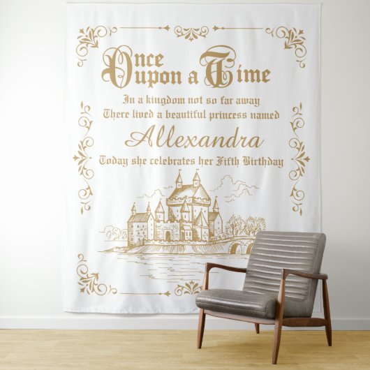 Once upon a Time royal backdrop gold and white Wandteppich (Beispiel)