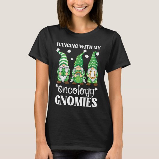 Oncology Nurse St Patricks Day Gnome For PICU Nurs T-Shirt (Vorderseite)