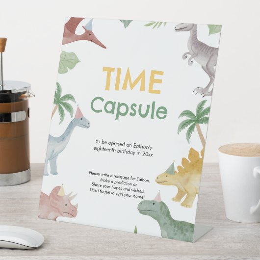 One A Saurus Dinosaur Boy Birthday Time Capsule Sockelschild (In Situ)