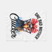 One Bad Mother Clucker Funny Chicken Fleecedecke (Vorderseite (Horizontal))