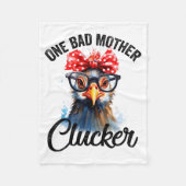 One Bad Mother Clucker Funny Chicken Fleecedecke (Vorderseite)